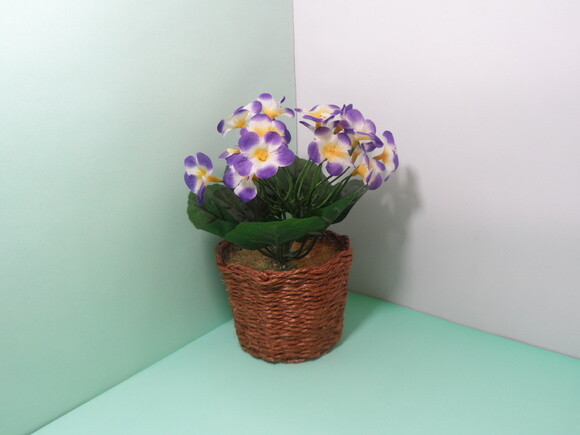 Arranjo Floral em Vaso de Sisal