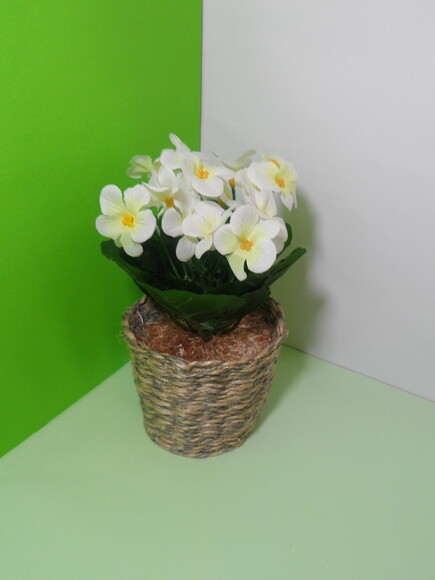 Arranjo Floral em Vaso de Sisal