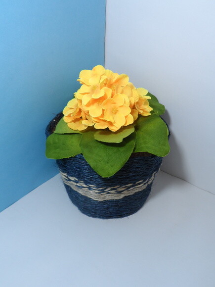 Arranjo Floral em Vaso de Sisal