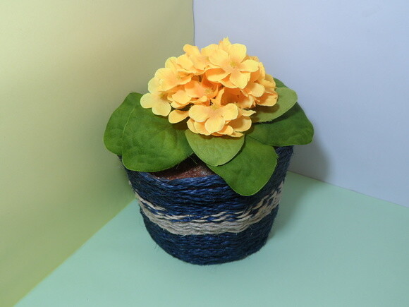 Arranjo Floral em Vaso de Sisal