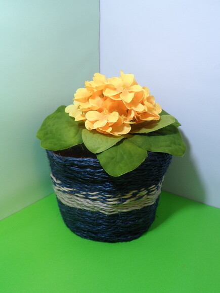 Arranjo Floral em Vaso de Sisal