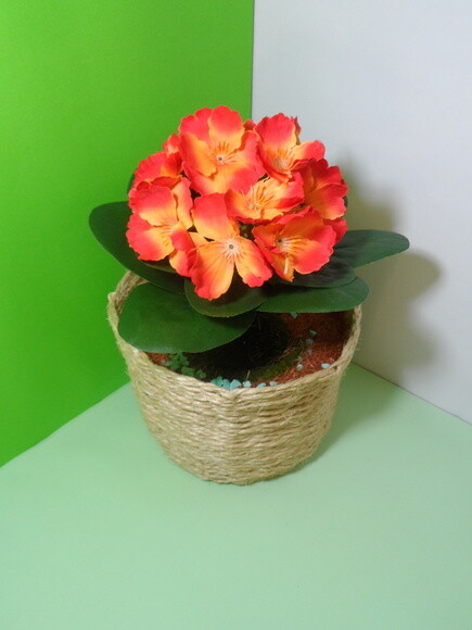 Arranjo Floral em Vaso de Sisal