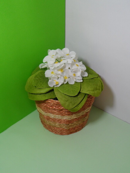 Arranjo Floral em Vaso de Sisal