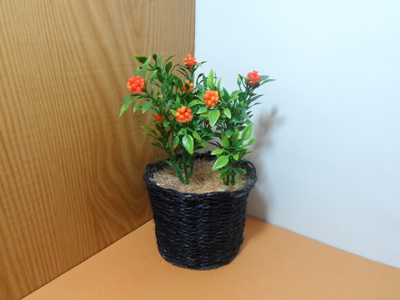 Arranjo Floral em Vaso de Sisal