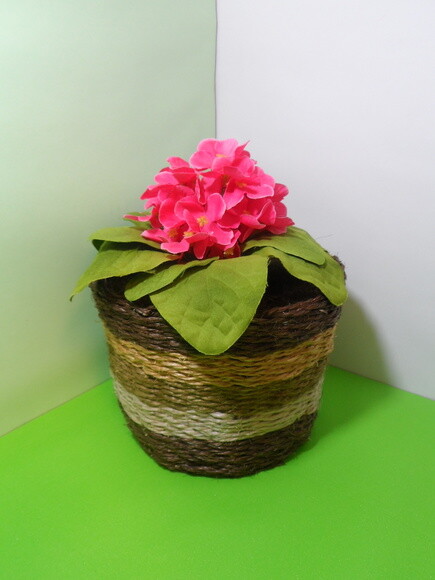 Arranjo Floral em Vaso de Sisal