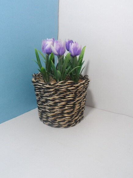 Arranjo Floral em Vaso de Sisal