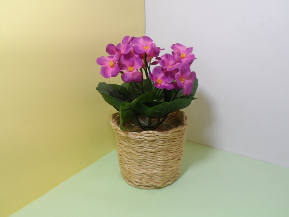 Arranjo Floral em Vaso de Sisal
