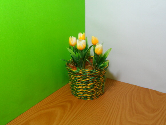 Arranjo Floral em Vaso de Sisal