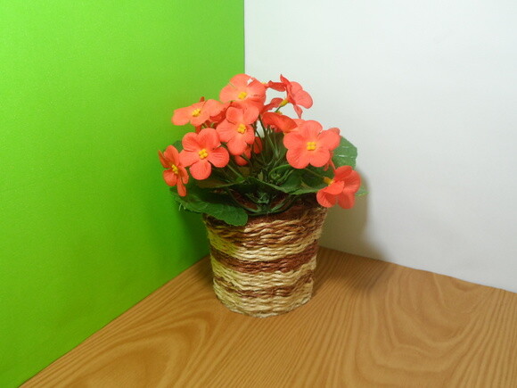 Arranjo Floral em Vaso de Sisal