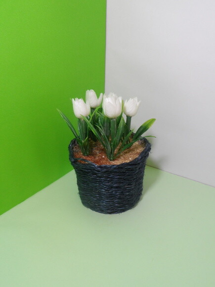 Arranjo Floral em Vaso de Sisal
