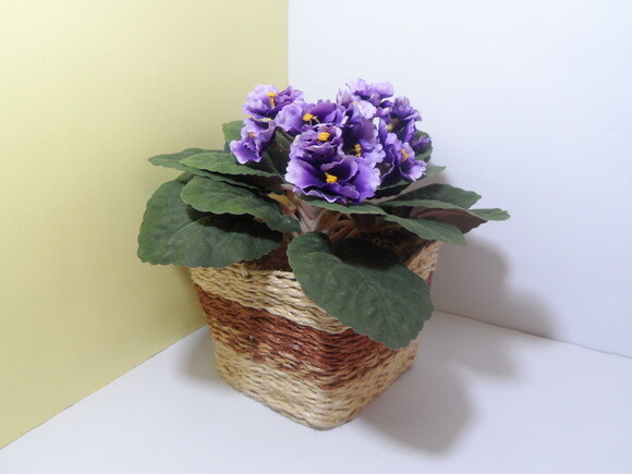 Arranjo Floral em Vaso de Sisal