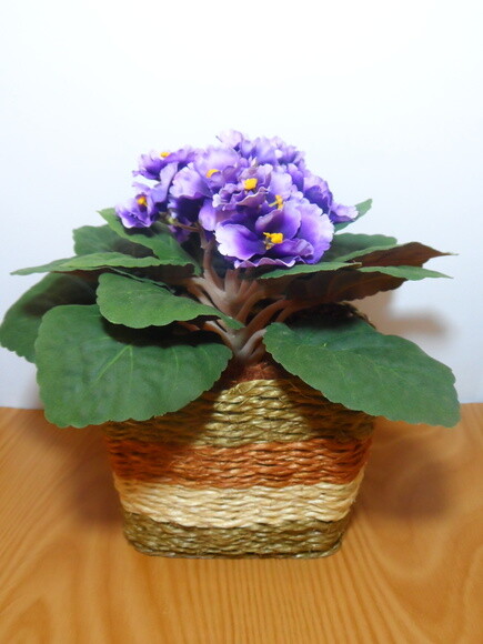 Arranjo Floral em Vaso de Sisal