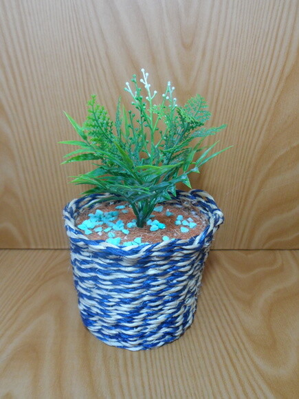 Arranjo Floral em Vaso de Sisal
