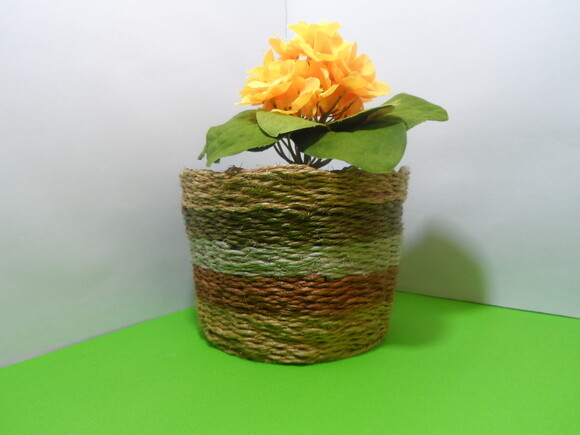 Arranjo Floral em Vaso de Sisal