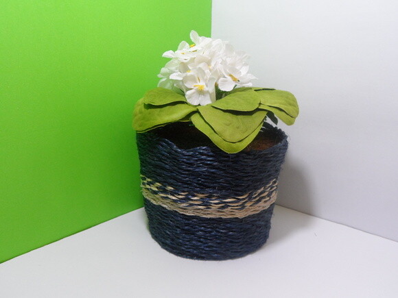Arranjo Floral em Vaso de Sisal