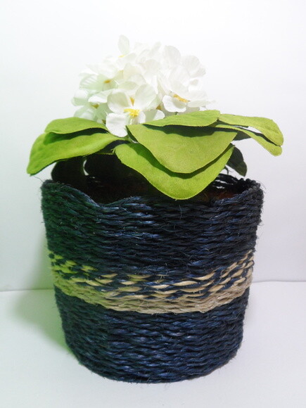 Arranjo Floral em Vaso de Sisal