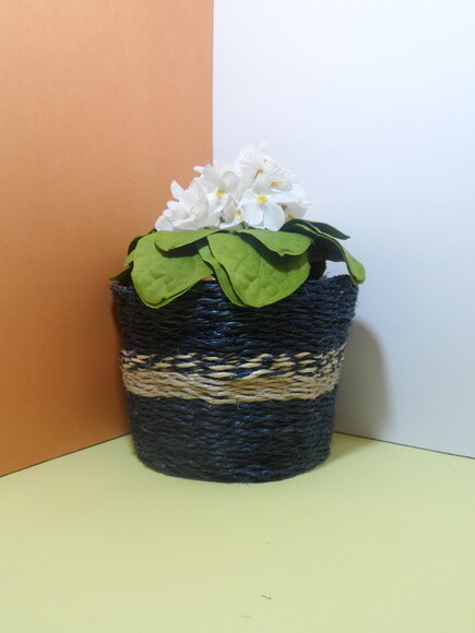 Arranjo Floral em Vaso de Sisal