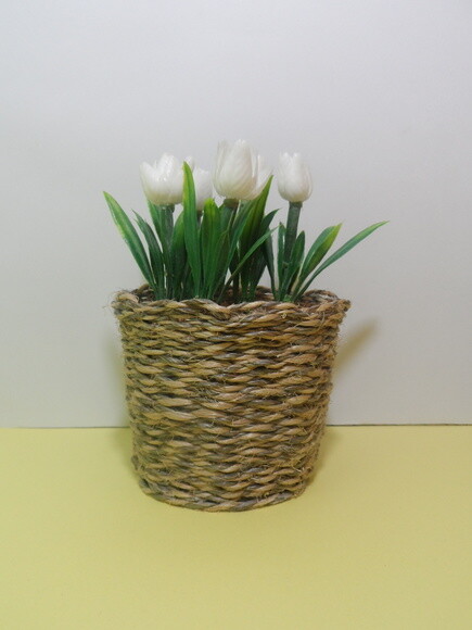 Arranjo Floral em Vaso de Sisal