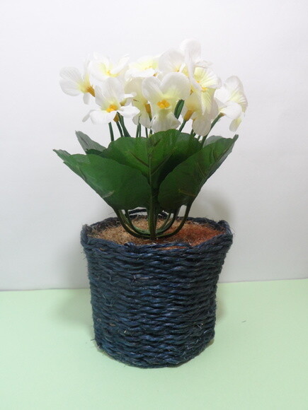 Arranjo Floral em Vaso de Sisal