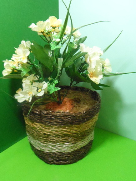 Arranjo Floral em Vaso de Sisal