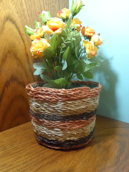 Arranjo Floral em Vaso de Sisal
