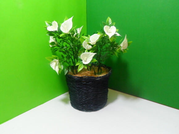 Arranjo Floral em Vaso de Sisal