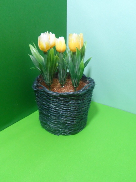 Arranjo Floral em Vaso de Sisal