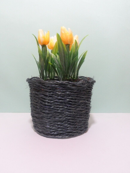 Arranjo Floral em Vaso de Sisal