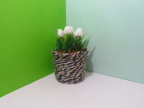 Arranjo Floral em Vaso de Sisal