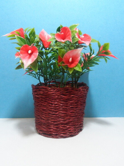 Arranjo Floral em Vaso de Sisal