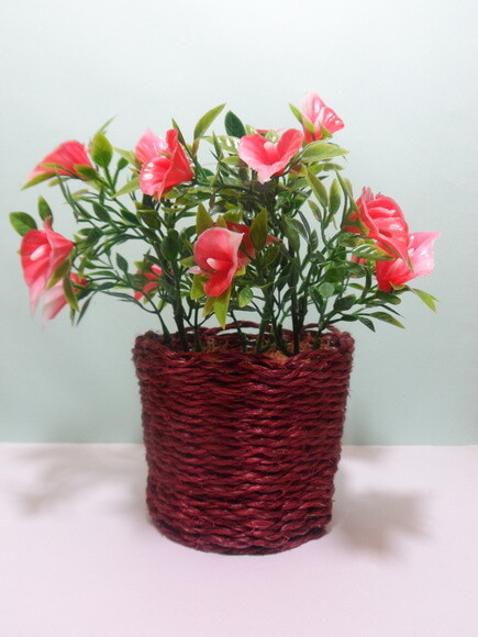 Arranjo Floral em Vaso de Sisal