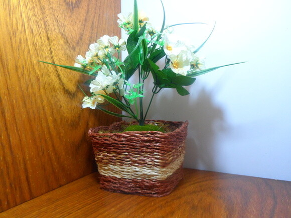 Arranjo Floral em Vaso de Sisal