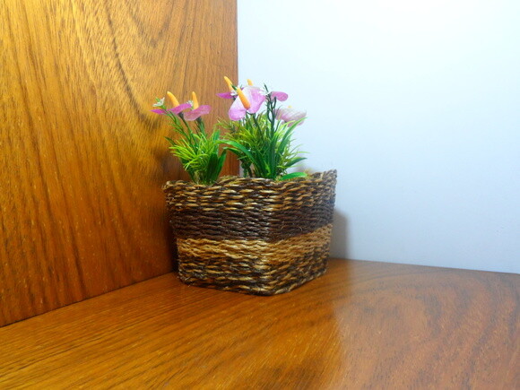 Arranjo Floral em Vaso de Sisal