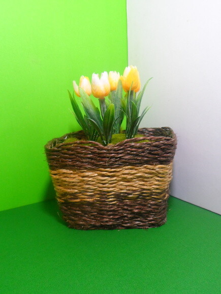 Arranjo Floral em Vaso de Sisal