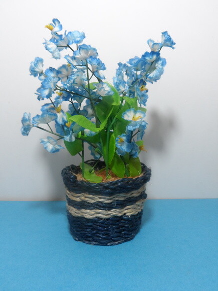 Arranjo Floral em Vaso de Sisal