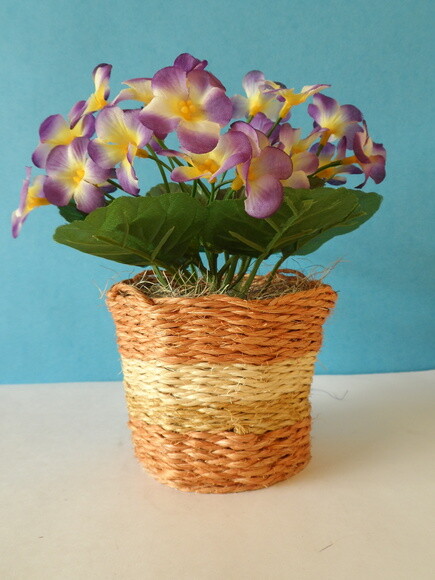 Arranjo Floral em Vaso de Sisal