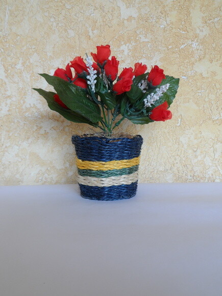 Arranjo Floral em Vaso de Sisal