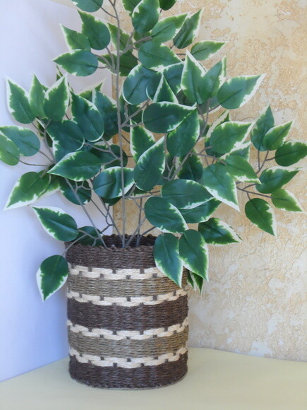 Arranjo Floral em Vaso de Sisal