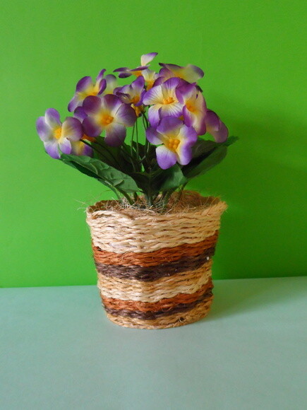 Arranjo Floral em Vaso de Sisal
