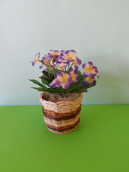 Arranjo Floral em Vaso de Sisal