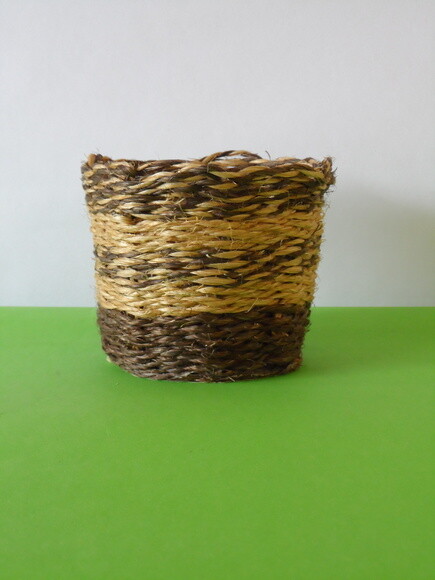 Arranjo Floral em Vaso de Sisal