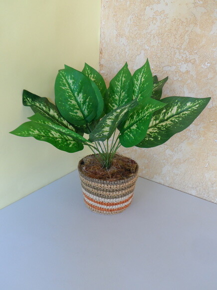 Arranjo Floral em Vaso de Sisal