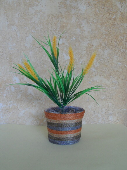 Arranjo Floral em Vaso de Sisal