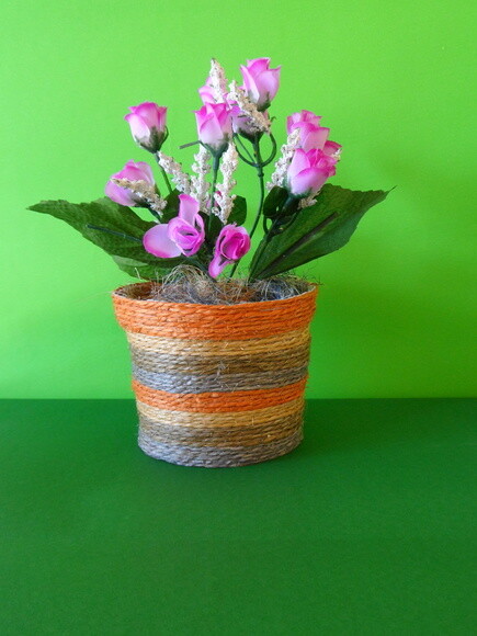 Arranjo Floral em Vaso de Sisal