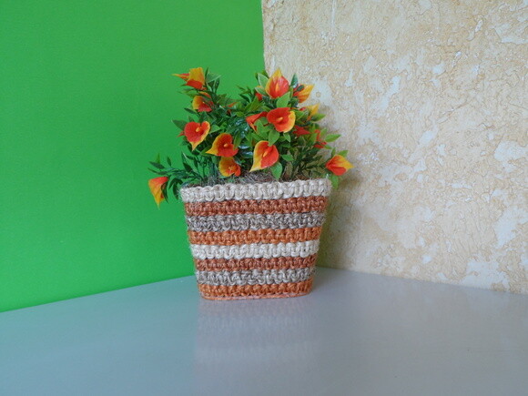 Arranjo Floral em Vaso de Sisal