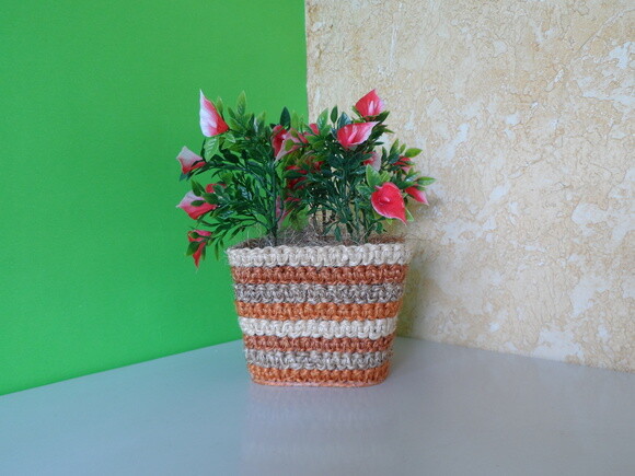Arranjo Floral em Vaso de Sisal