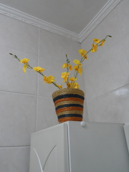 Arranjo Floral em Vaso de Sisal