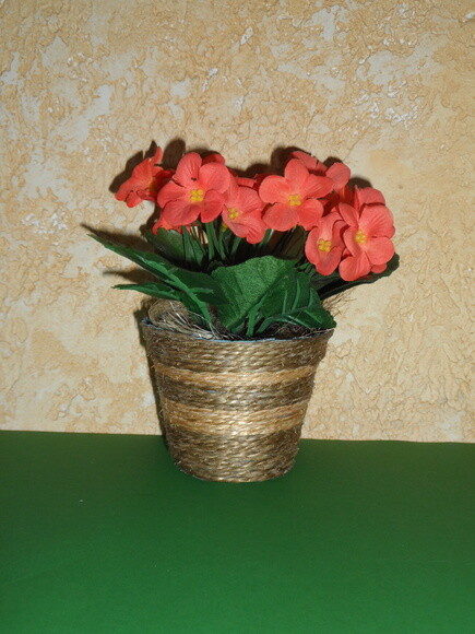 Arranjo Floral em Vaso de Sisal