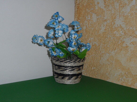 Arranjo Floral em Vaso de Sisal