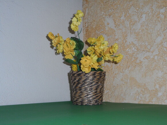 Arranjo Floral em Vaso de Sisal